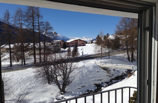 Three Rooms Lovely Brand New Apartment For Your Holidays