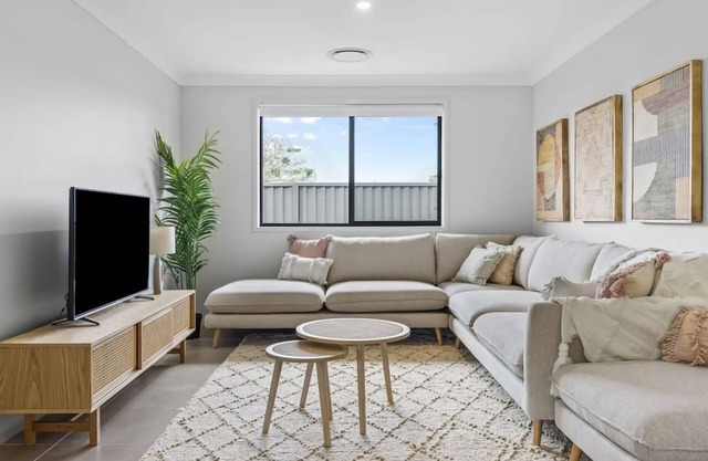 Time Out Beautifully decorated new home