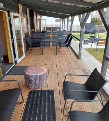 Tin Men Apartmanház