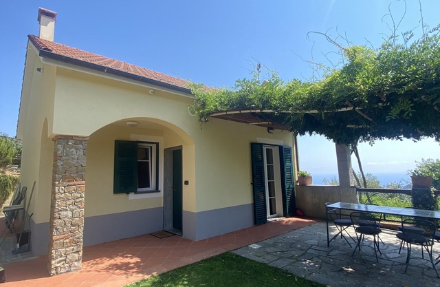 TINA HOUSE "The Oleander"