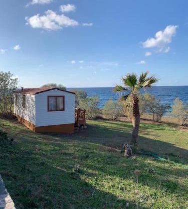 Tiny House Lyrides by the cretan sea