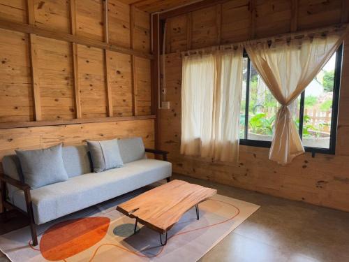 Tiny House Mang Den