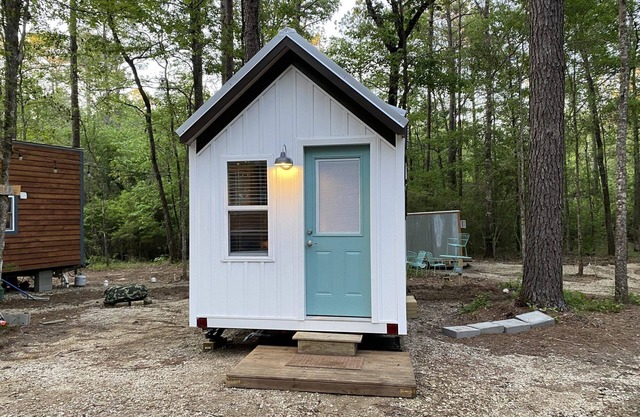 Tiny House - The Julep
