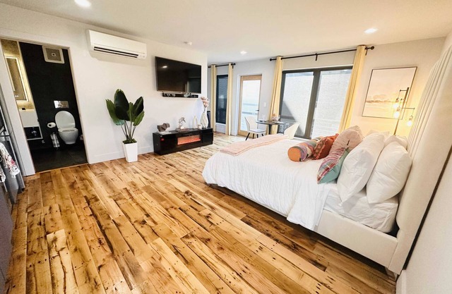 Tiny Space, Tons of Fun