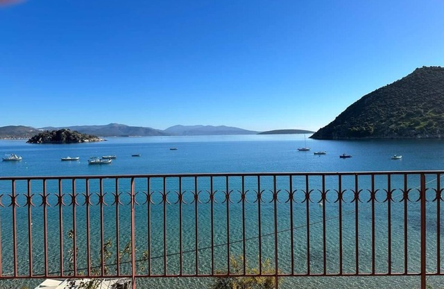 Tolo Beach House Above the Sea w Breathtaking View