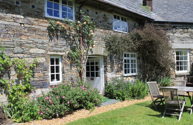 TOM, pet friendly, country holiday cottage in Blisland