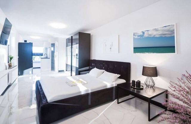 Top Apartments next to the beach and everything you need 😎