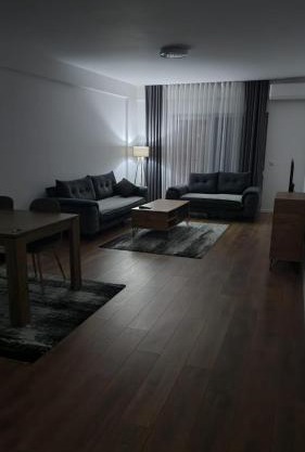 Top Center Apartment