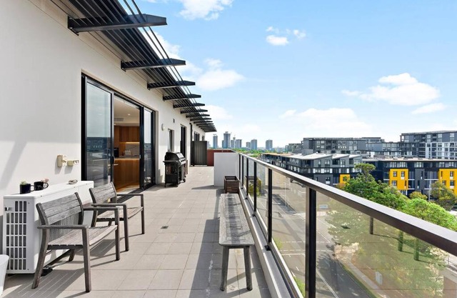 Top Level Penthouse Ryde