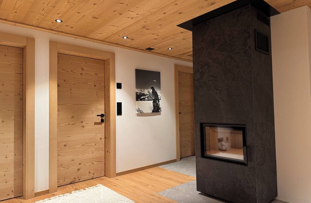 Top-renovated, very cozy vacation apartment on the Rinderberg in Zweisimmen
