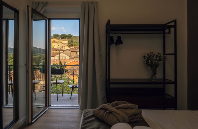 Tosco Suite "Solis" - panoramic view, whirlpool, fireplace and steam room