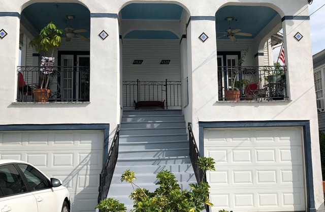 Totally Updated! Martini House-Historic Broadmoor Beauty