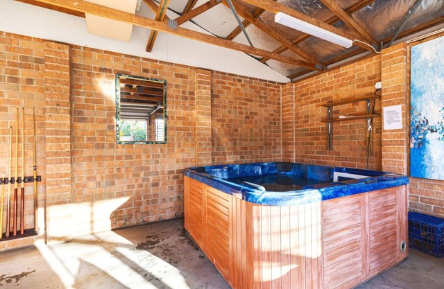 Toukley Gem Near Budgewoi Lake