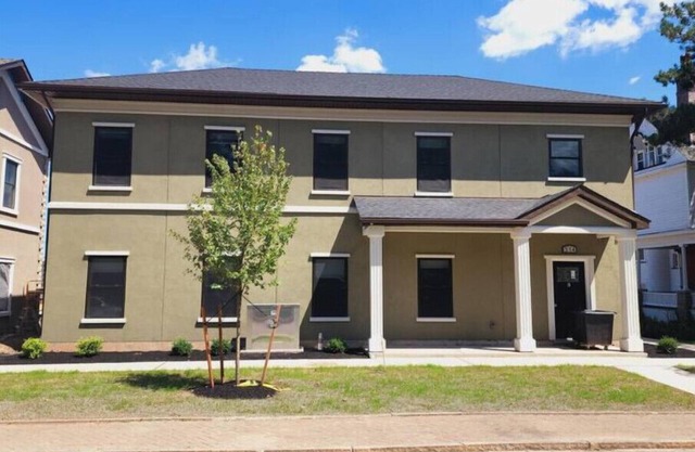 Townhomes at the Falls - 314 F Upper - Buffalo Aven2 Blocks from the Falls!