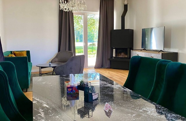 Townhouse nearby TW tower and Botanical garden!