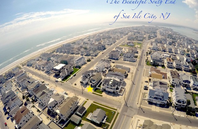 Townsend Inlet South End Beach Block Home