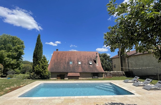 Traditional stone cottage, private swimming pool and garden with stunning views