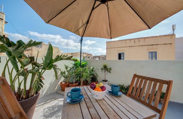 Traditional Maltese Townhouse in Floriana