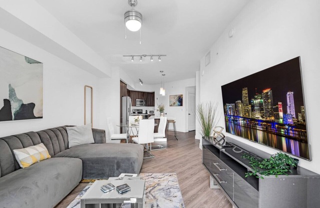 Tranquil 1 Bed Escape in Doral W/Free Parking