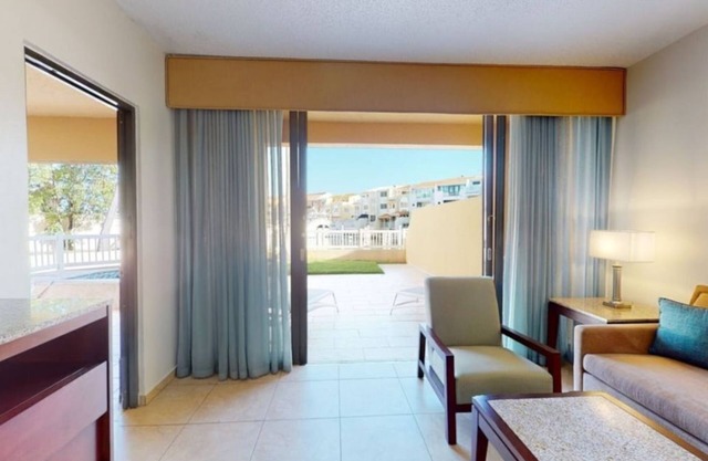 Tranquil 1BR Condo at Park Royal Club Cala