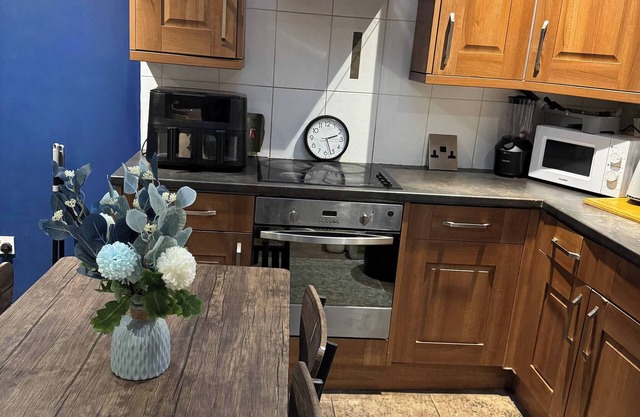 Tranquil Cambridge Getaway