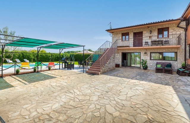 Tranquil holiday home in Fazana