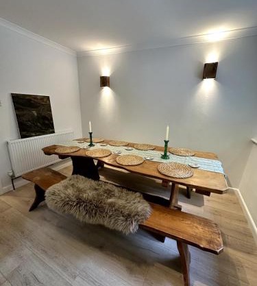 Tranquil home at Westerlands Farm, Sleeps 7, The South Downs