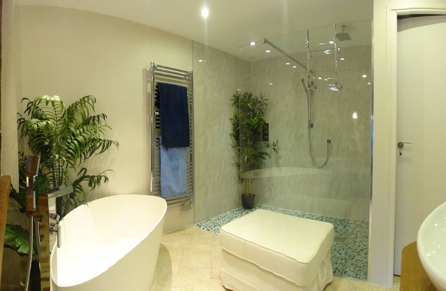 Tranquil Riverside Suite