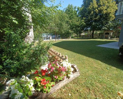 Tranquil Retreat - "Villa Green Oasis"