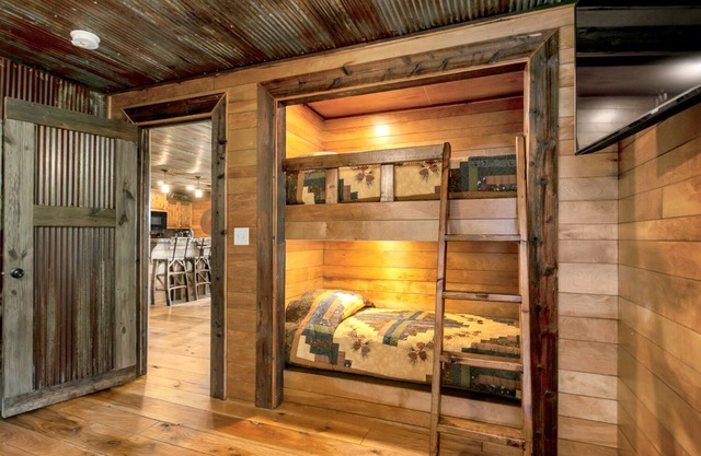 Traveler Suite 2 Bed 2 Bath Apt.