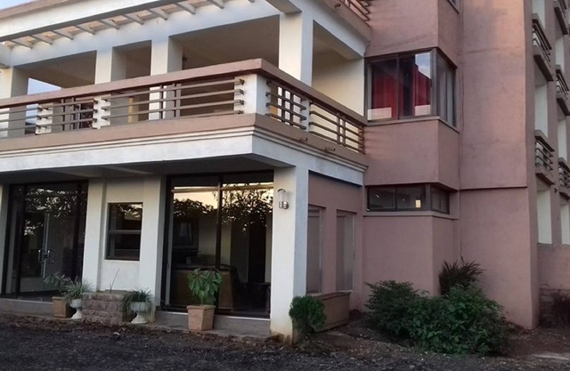 Treat House Resort
