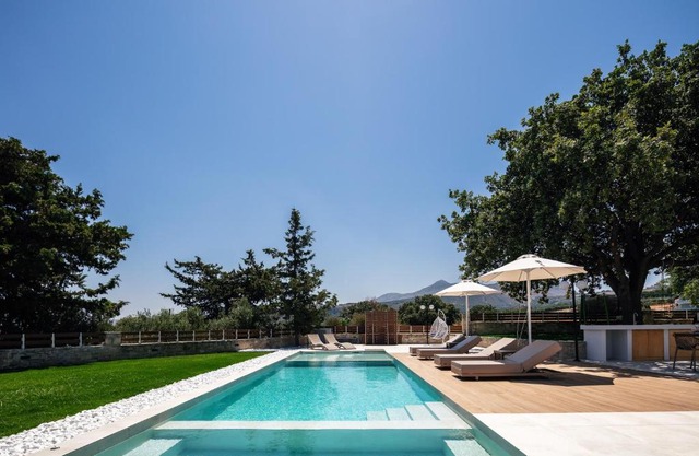 Tree Life Residence
