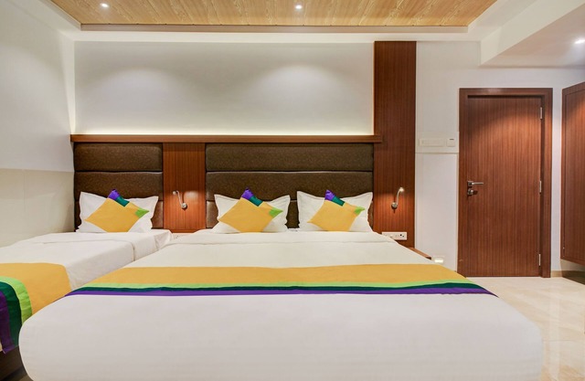 Treebo Trip Aarush Inn