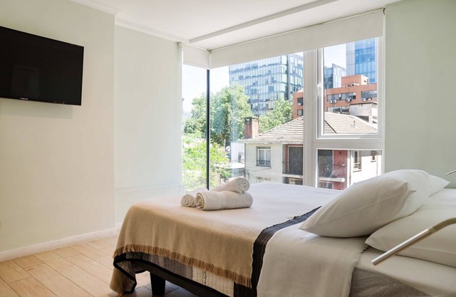 Trendy & Comfortable 2BR Home in Providencia