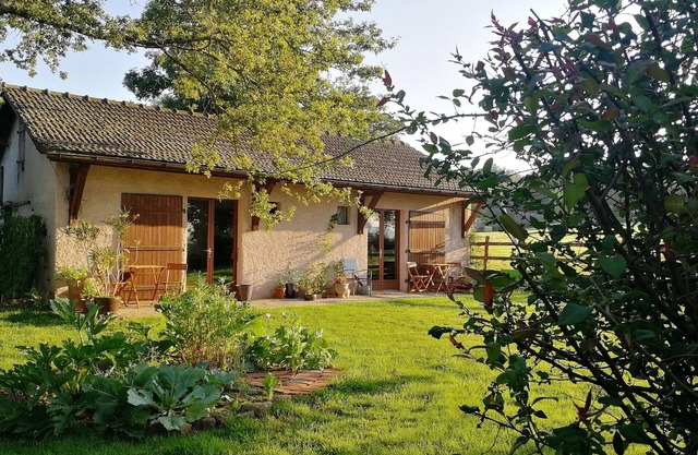 Trip'n Touille guest house with view of the bocages