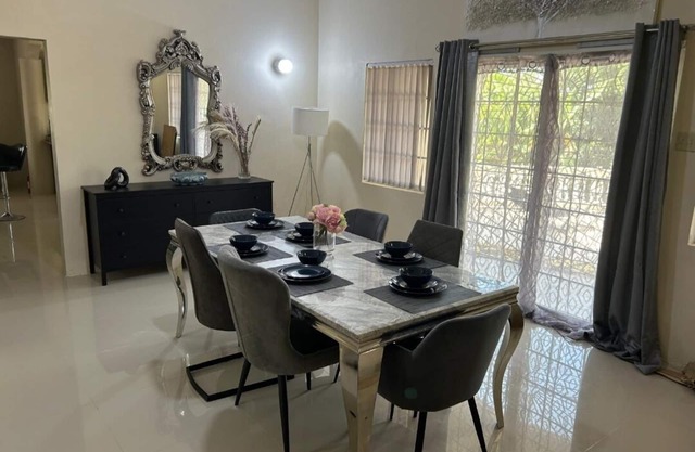 Tropical Paradise Retreat in St Ann's