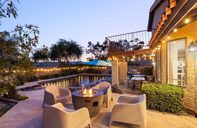 Tropical Treasure- Pool - Fire Pit - Poker Table