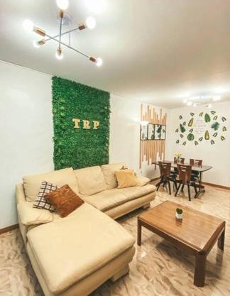 TRP4 - Rustic Styled 2BR Townhouse in DecaClark Angeles