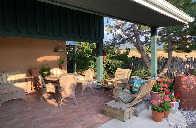 Truchas Mountain Home