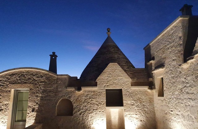 Trullo Cono Dorato - Ostuni