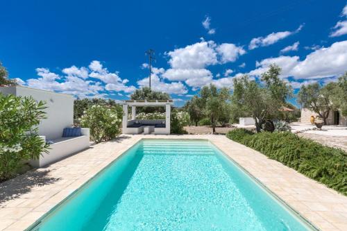 Trullo Lei di Borgo Paoli by Perle di Puglia