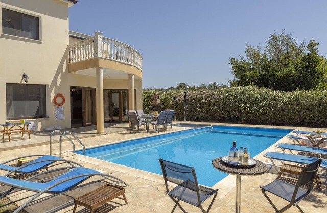 Tsikkos Pende awaits you in Argaka, Cyprus