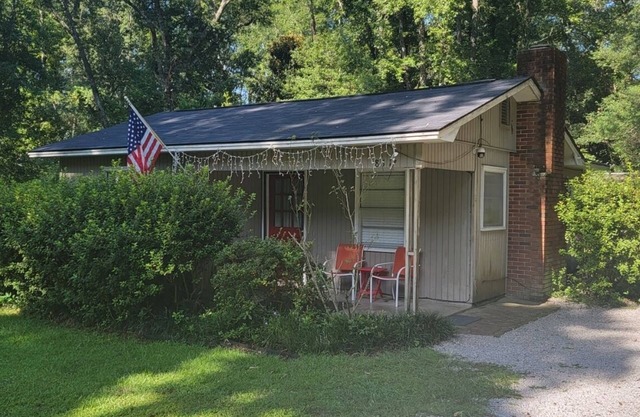 Turtleback Farm Cottage ~ Secluded Getaway On 3 Beautiful Acres!