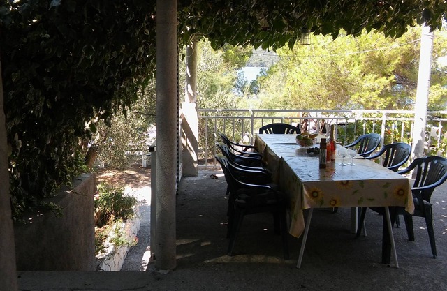 Two bedroom apartment near beach Luka Dubrava, Pelješac (A-13632-a)