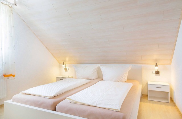 Two-Bedroom Apartment - South Side - Pension Sieg