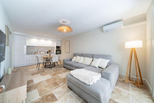 Two Bedroom Appartment - Cannes
