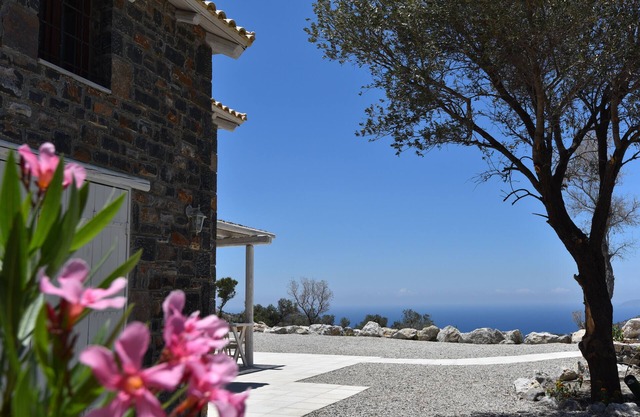 Two Bedroom Villa - shared pool