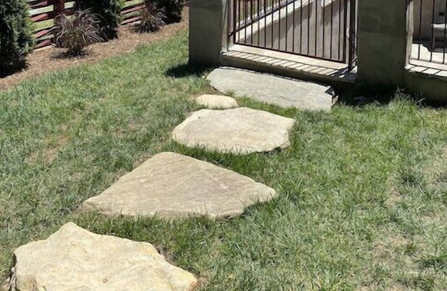 Two Steps Down Downtown-Hot Tub-Pets OK