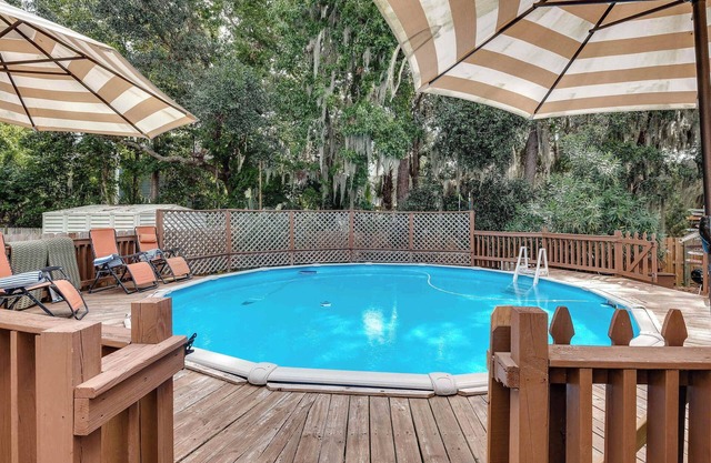 Two Units w/Private Pool - Refresh at Rivermist