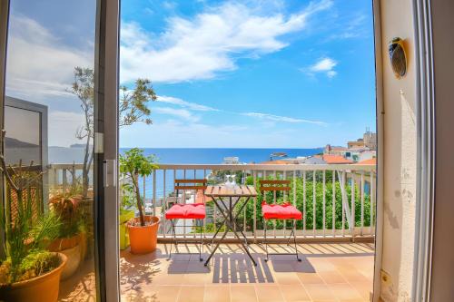 Un Balcon Sur La Mediterranée